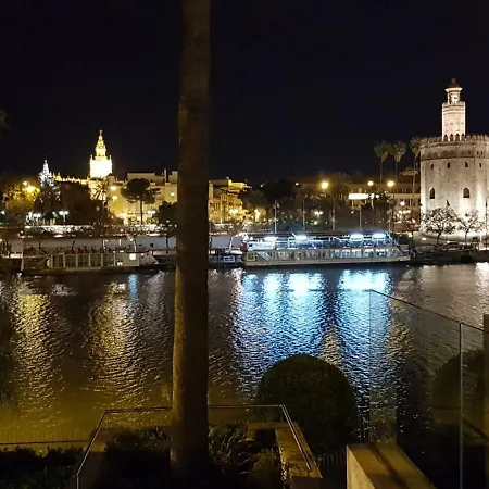Ideal Tipo Loft En Triana Wifi * Séville