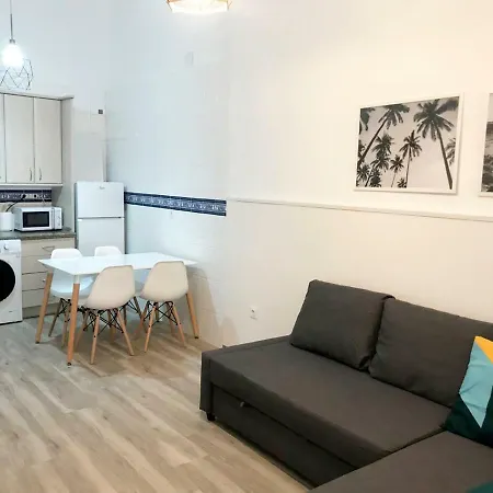 Apartment Ideal Tipo Loft En Triana Wifi