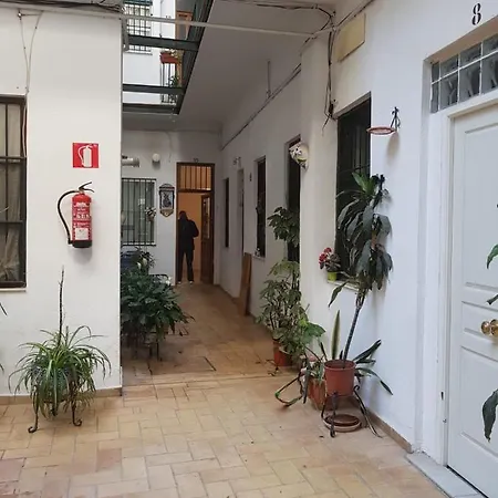 Ideal Tipo Loft En Triana Wifi Apartamento
