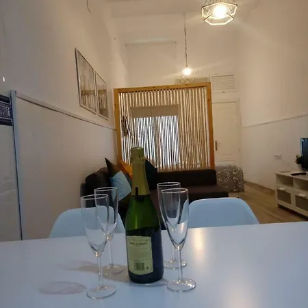 Apartamento Ideal Tipo Loft En Triana Wifi